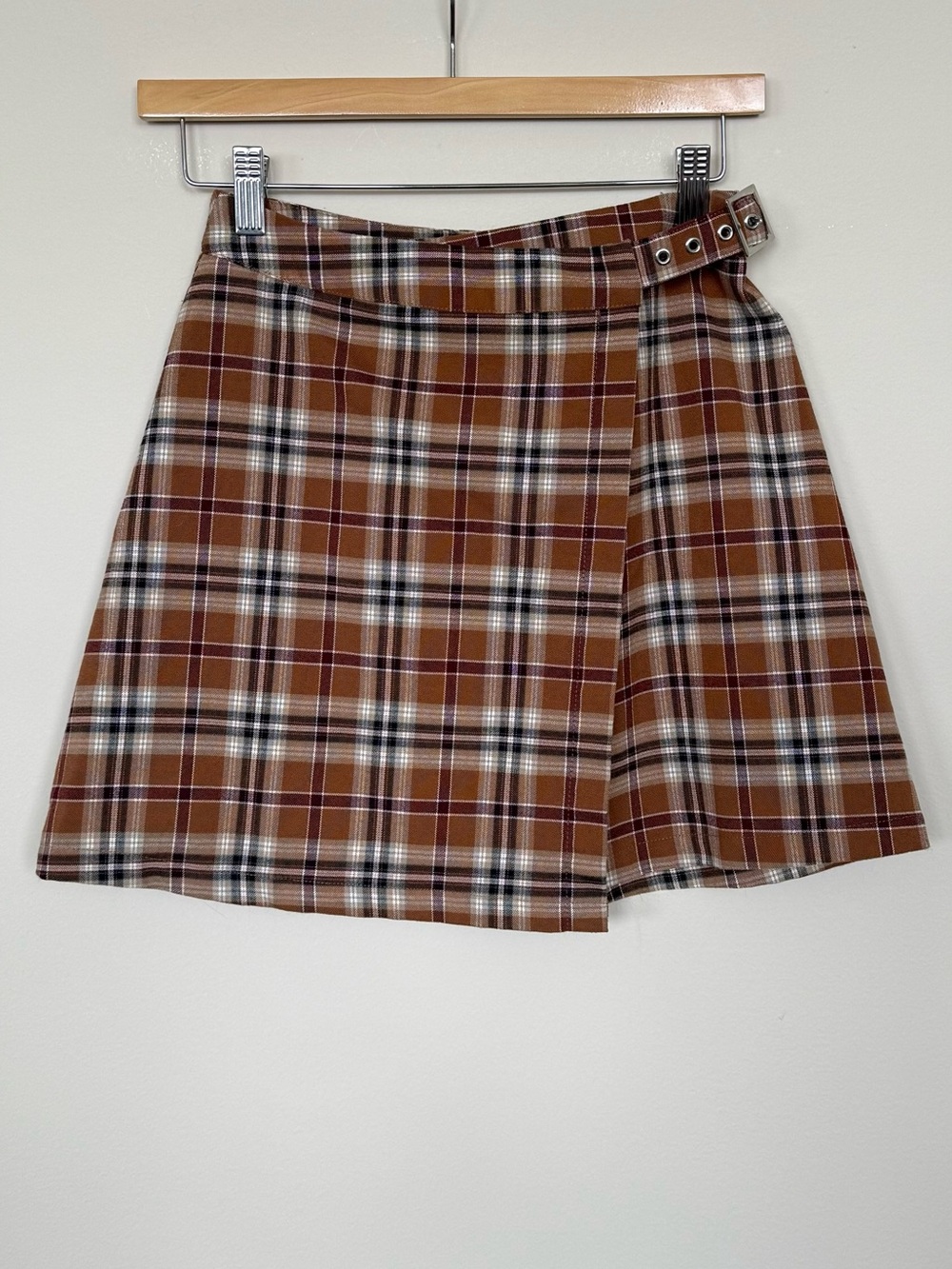 Brandy Melville Brown Plaid Wrap-Style Skirt One Size Fits Like a XS/Small